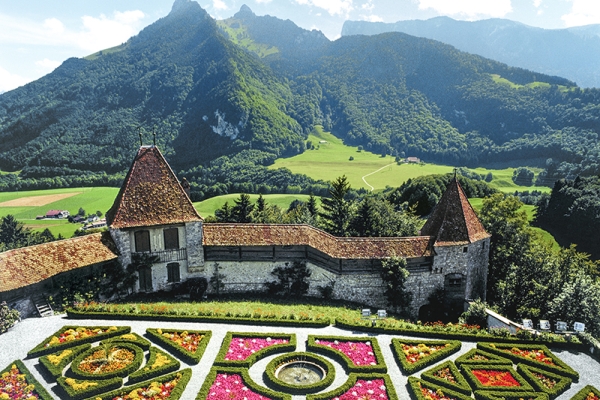 De Neirivue au château de Gruyères