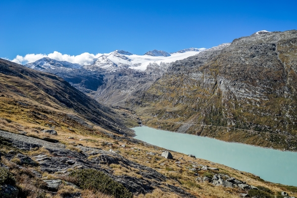 Nature sauvage au sud de Saas-Almagell