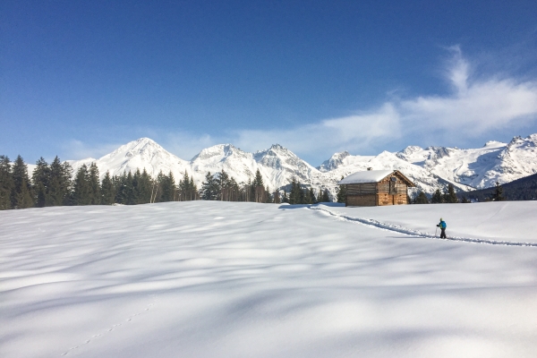 En raquettes près de Sedrun