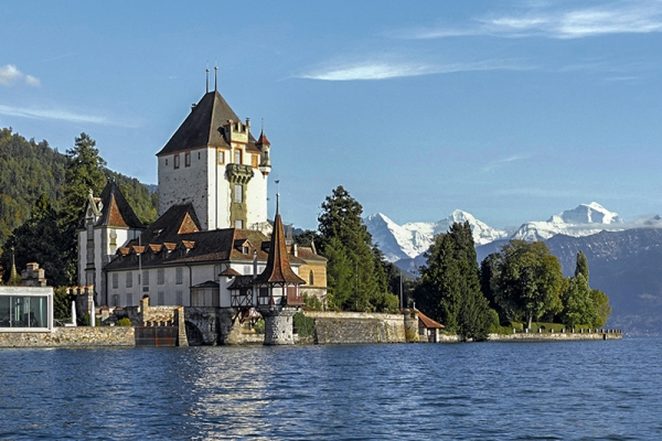 Magia di otto secoli fa sul lago di Thun