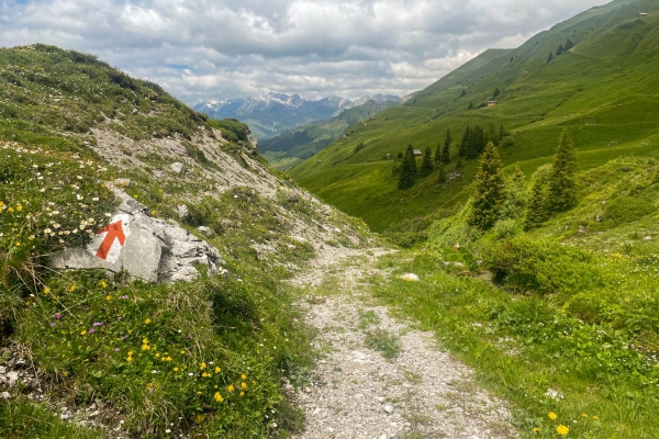 Auf dem Prättigauer Höhenweg aufs Jägglisch Hora