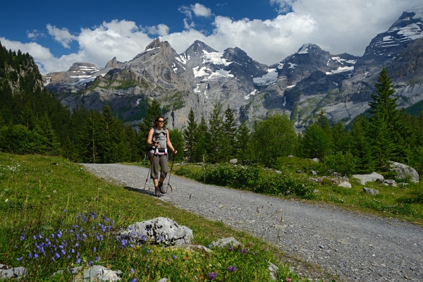 Au-dessus du lac d’Oeschinen