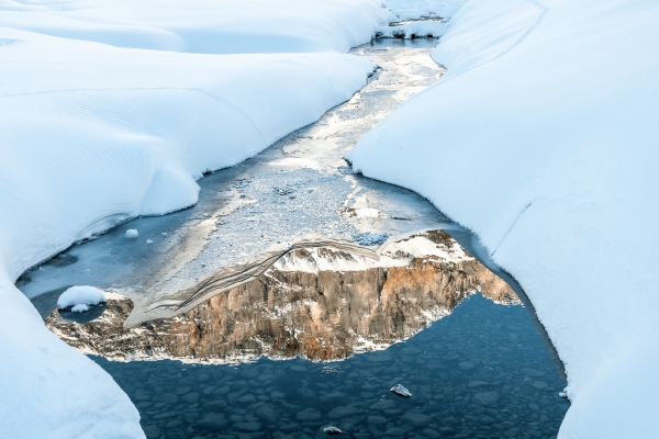 Im Schnee über den Gemmipass