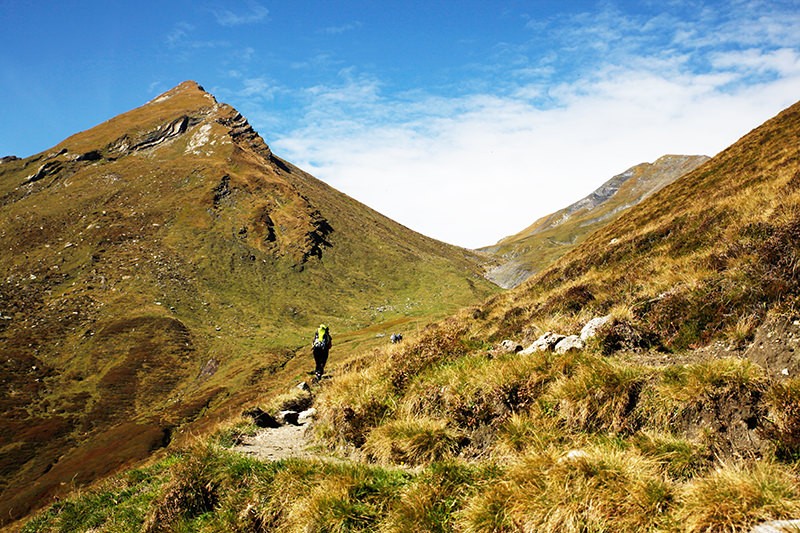 Ascension tranquille vers le col de Diesrut. Photos: Anne-Sophie Scholl