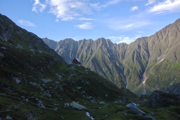 Loin de la civilisation dans les Alpes bernoises