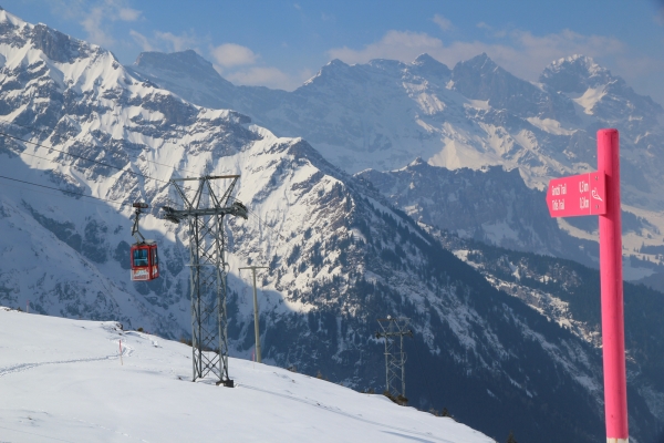 De belles traces au-dessus d’Engelberg