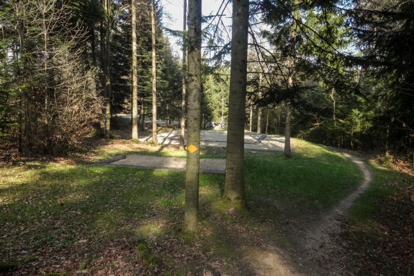 Mit dem Bielersee im Rücken