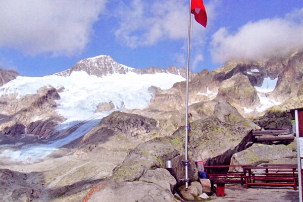 Zur Albert-Heim-Hütte