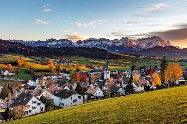 Durchs hügelige Appenzeller Vorderland