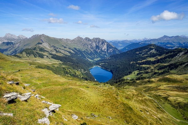 Originelle Rundwanderung am Col du Pillon