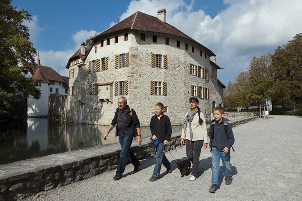 Von Schloss Hallwyl nach Schloss Heidegg