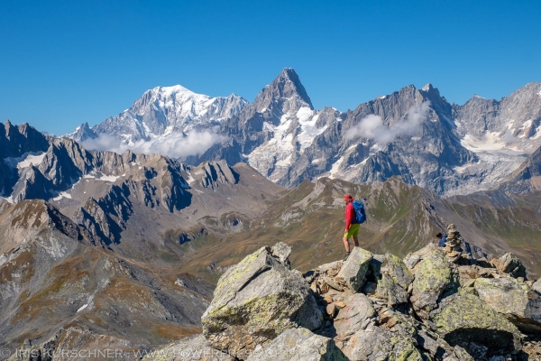 Randonnée alpine : Un peu d’histoire au Grand-Saint-Bernard