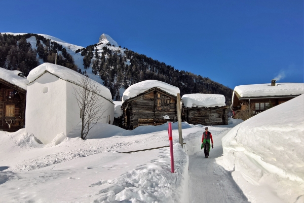 Von Zermatt in den Alpweiler Zmutt