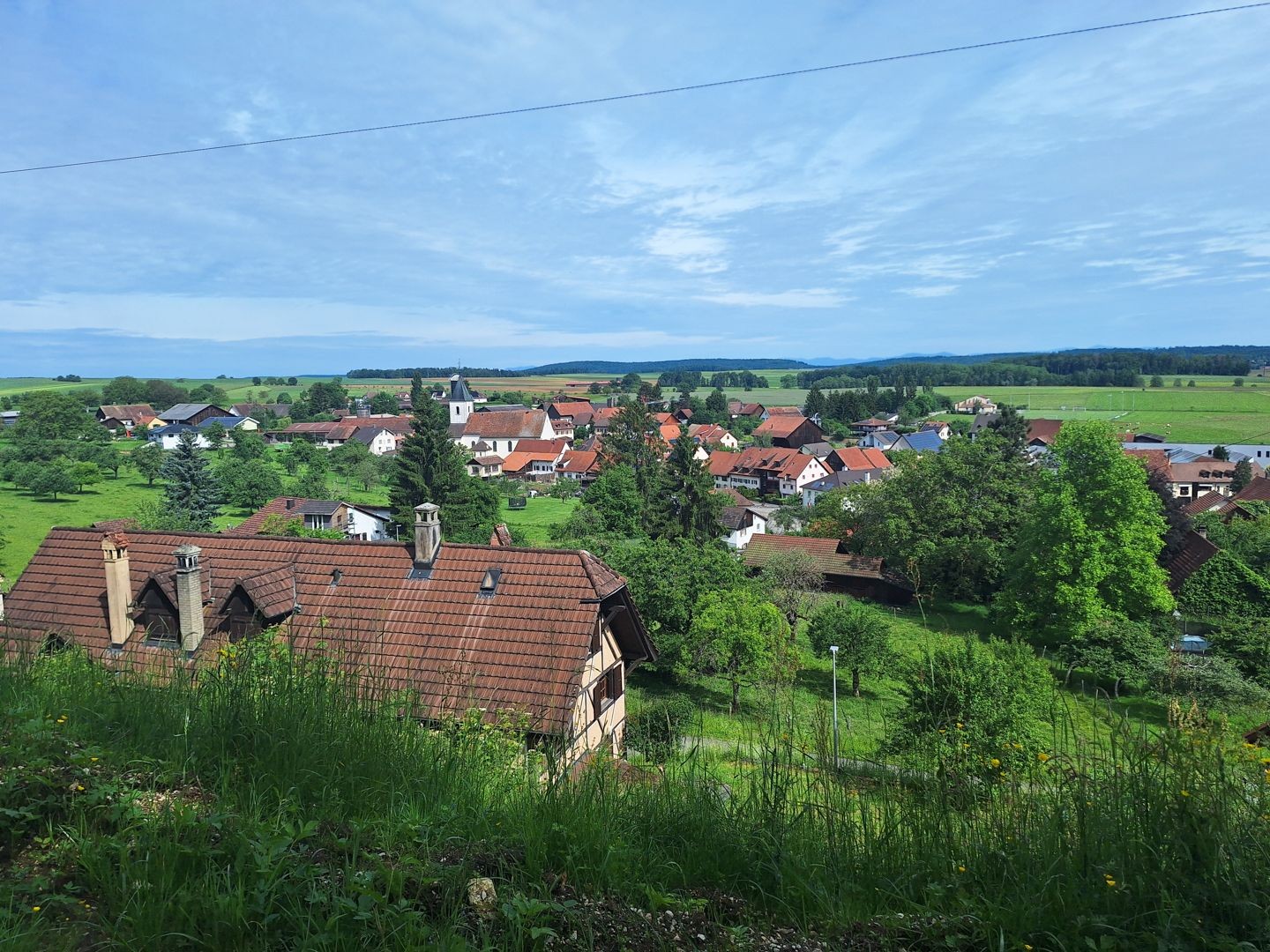 Vue sur le village de Vendlincourt