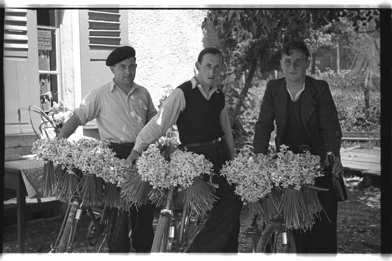 Damvant, Fête des narcisses 1939. Photo: Collection Musée de l’Hôtel-Dieu à Porrentruy, Fonds Albert Perronne