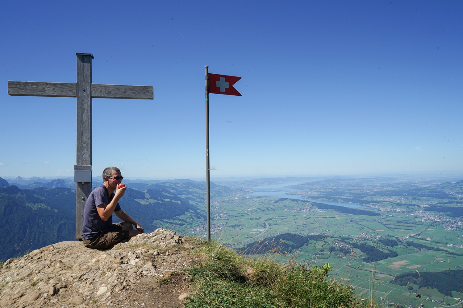 Du sommet du Federispitz, vue sur le lac de Zurich. Photos: Reto Wissmann