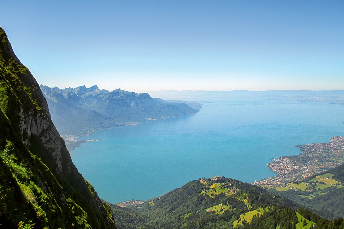 Au sommet des Rochers-de-Naye: vue imprenable sur le Léman.