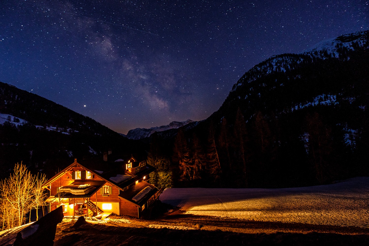 L’ancien refuge de Willem Mengelberg attire aujourd’hui les épicuriens, qui peuvent admirer, la nuit, la beauté de la Voie lactée.