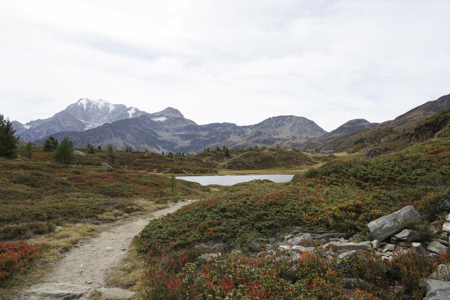 Der Abstecher zum Hopschusee lohnt sich. Bild: Reto Wissmann